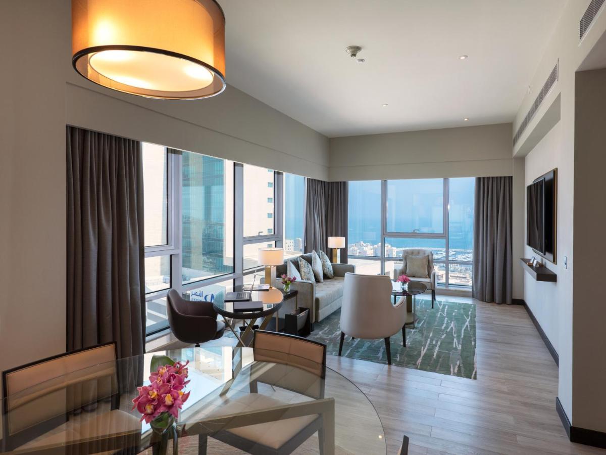 Hyatt Regency Al Kout Mall Kuwait City Exteriör bild