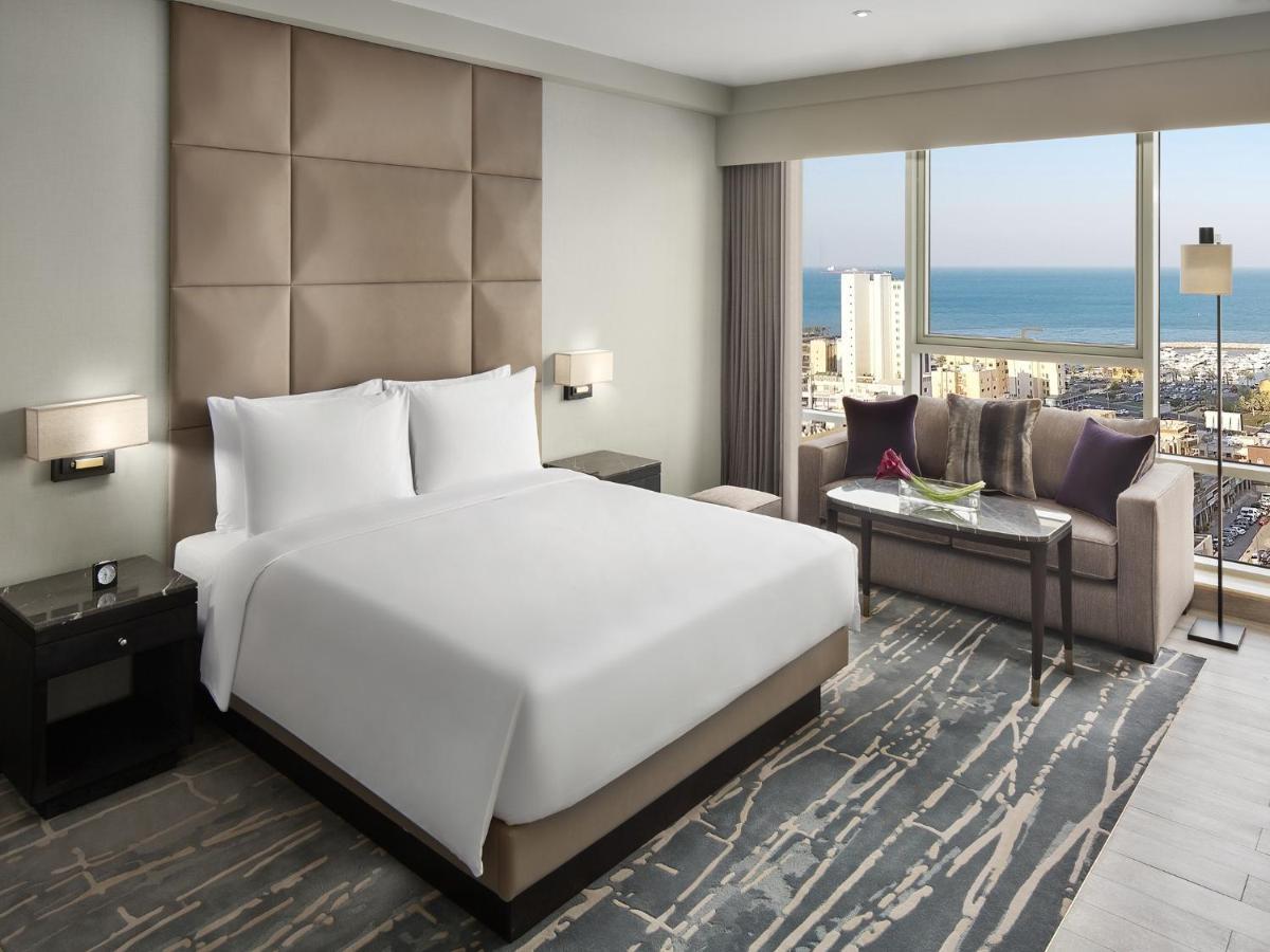 Hyatt Regency Al Kout Mall Kuwait City Exteriör bild